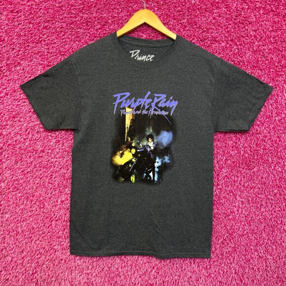 Prince the Revolution Purple Rain Album Funk Rock Band Tee M - Picture 1 of 4